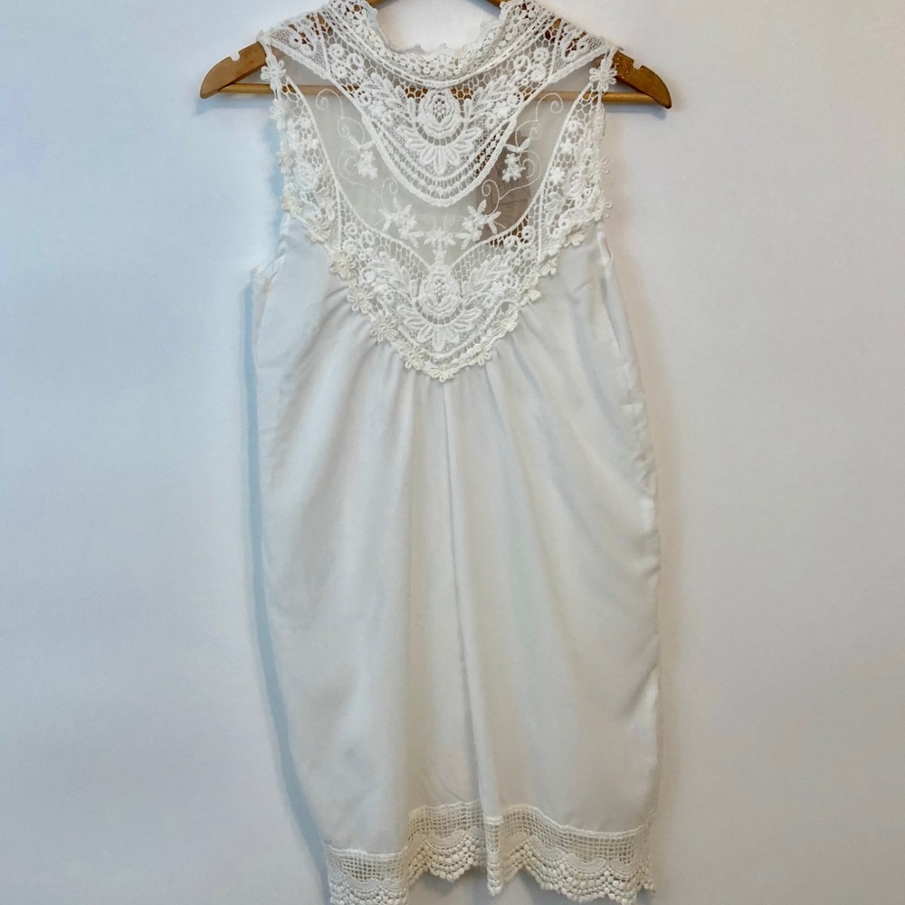 White Light Weight Mini Dress Lace Neck Line